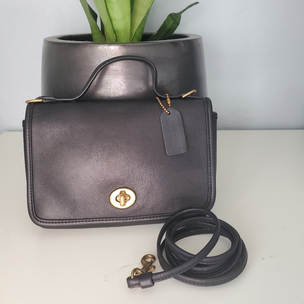 Vintage Coach Black Casino crossbody